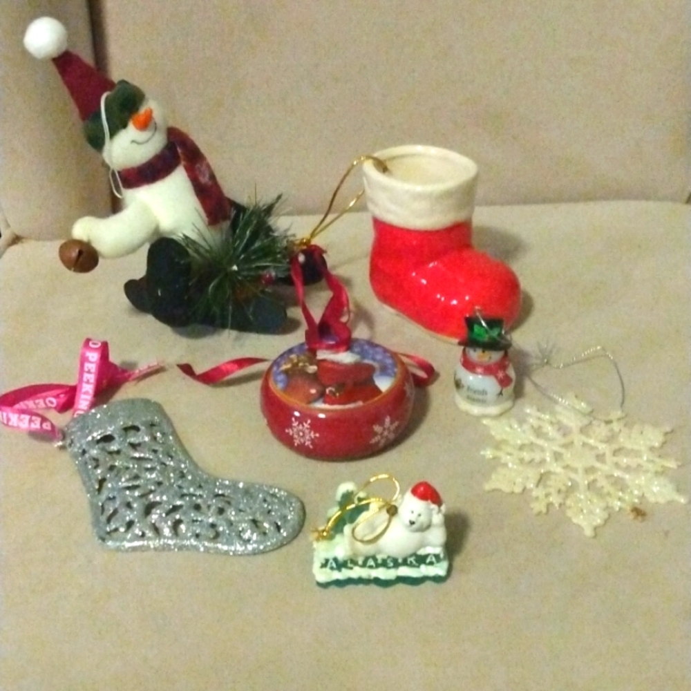 Xmas grab bag ornaments all 7 for one low price